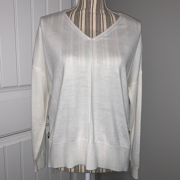 Off White V-neck Hi-low Side Button Sweater - Picture 1 of 9